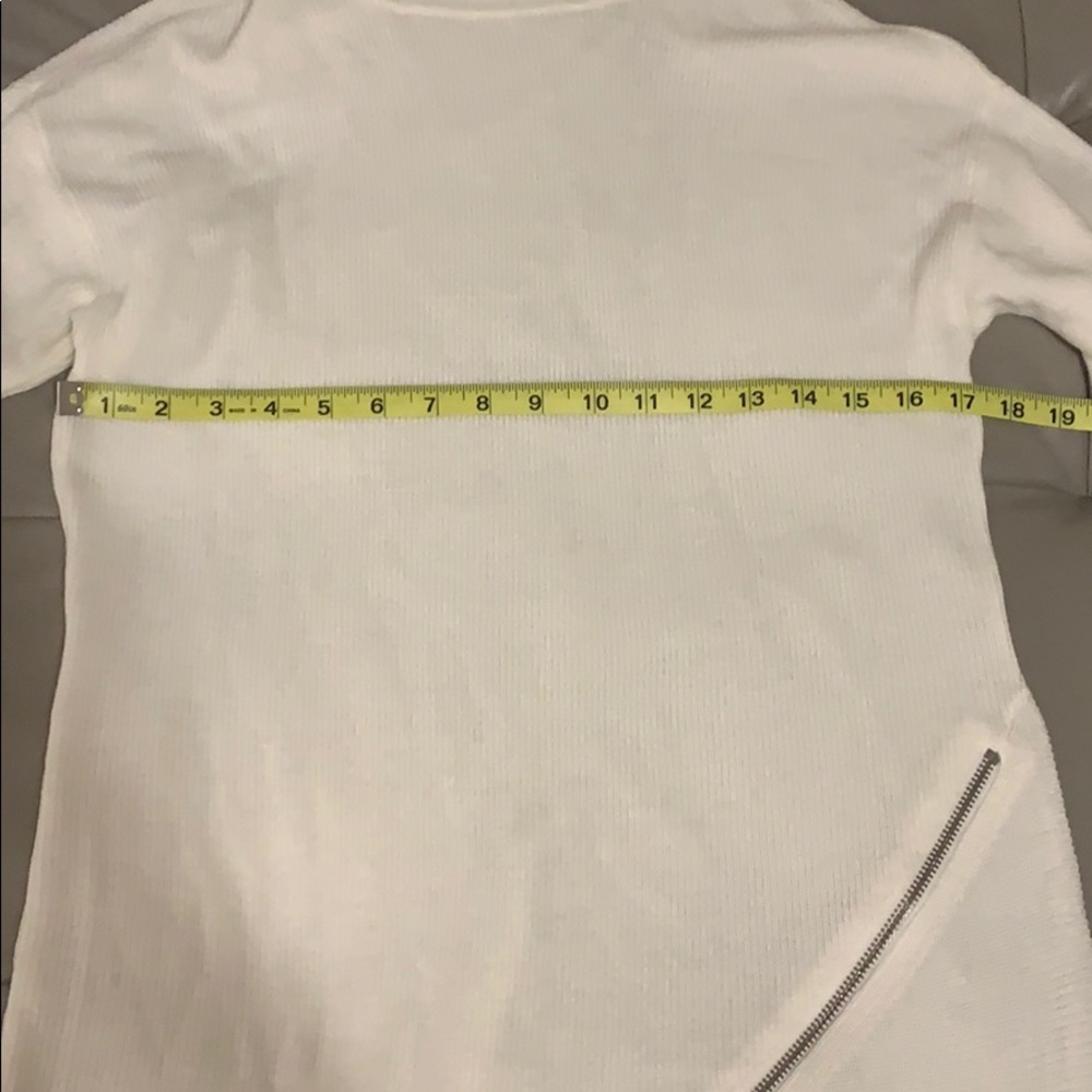 Bar lll Women’s Ivory Zipper Trim Sweater - Picture 5 of 8